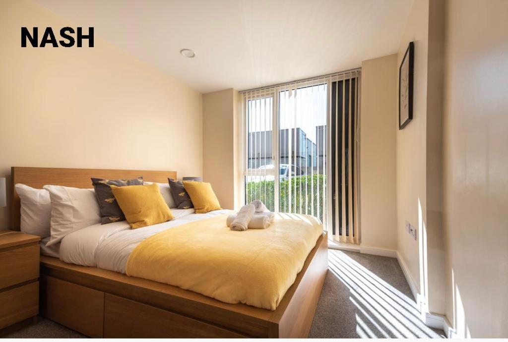Stylish 2 Bedroom Apartment-Short Term Lets & Serviced Accomodation Reading Exteriör bild