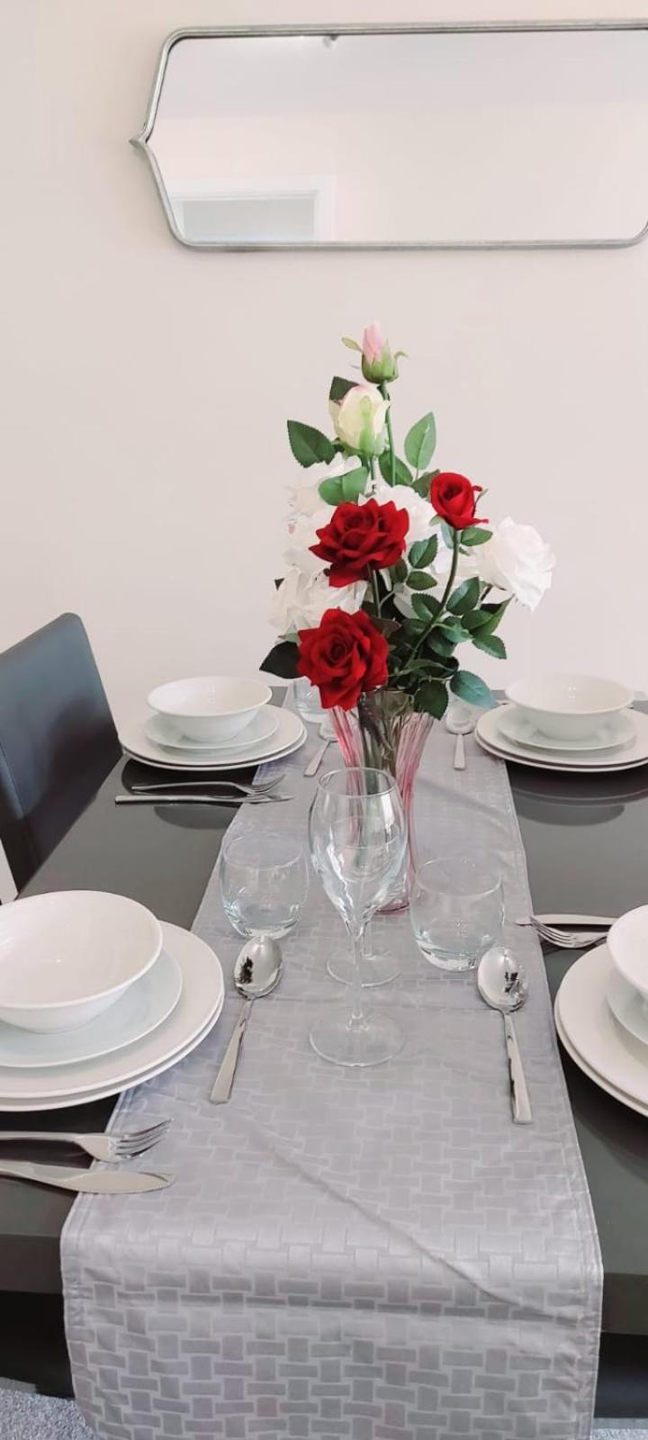 Stylish 2 Bedroom Apartment-Short Term Lets & Serviced Accomodation Reading Exteriör bild